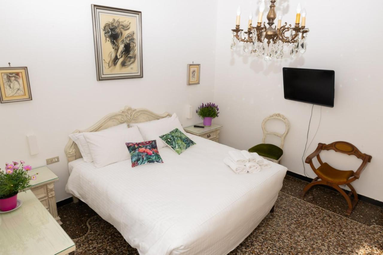 Living Sestri Airport Appartement Genua Buitenkant foto